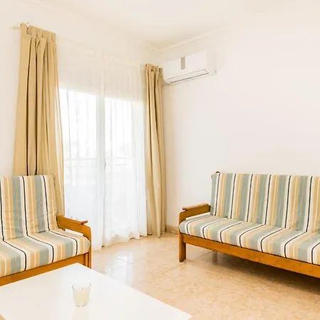 Apartman Akisol Albu